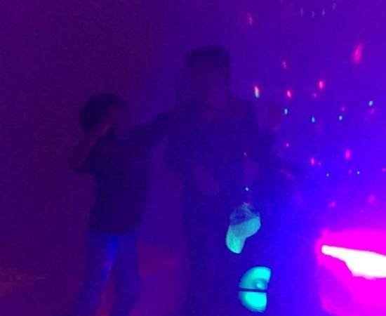 slide-glowParty-4